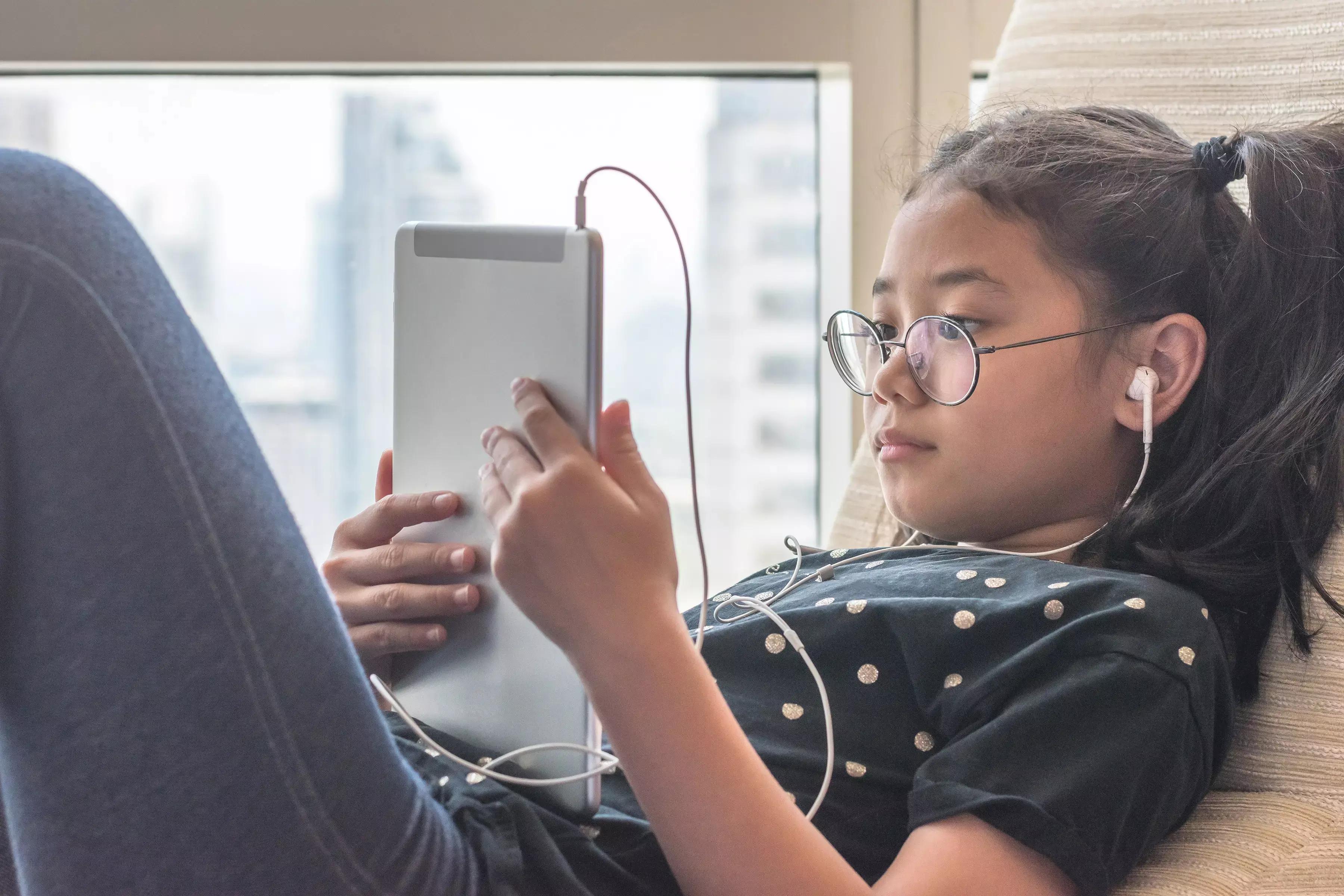 COVID-19: Home Quarantine Tied To Increase In Myopia Among Younger Kids