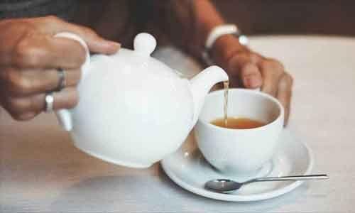 Regular Tea Drinking Linked To Lower Levels Of Depression In Elderly