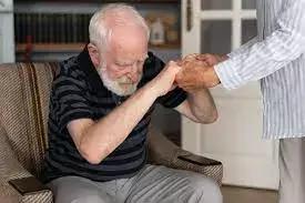 Can Poor Olfaction Lead To Faster Decline In Mobility Among Older Adults?