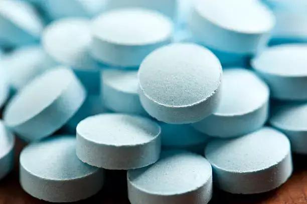 Oral Dexamethasone Following Primary TKA Can Reduce Postoperative Pain
