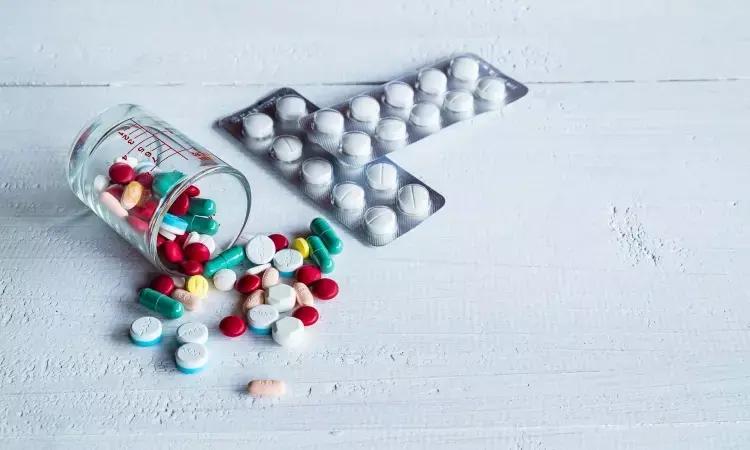 Fezolinetant Safe And Effective Treatment For VMS Associated With Menopause: Phase 3 SKYLIGHT Trial