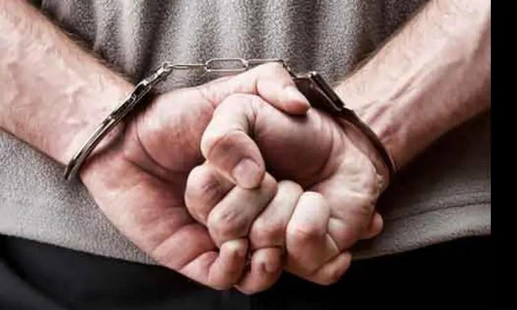 Junior Doctors Arrested For Trying To Meet CM Yogi Adityanath To Raise Demands, Doctors' Associations Come To Rescue